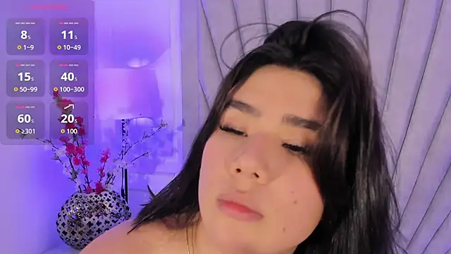 Chat +18 de EmiilyyCooper ao vivo