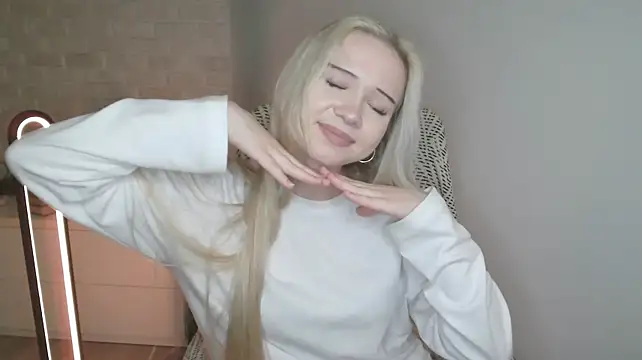 Gigi-Allens Chat XXX in diretta