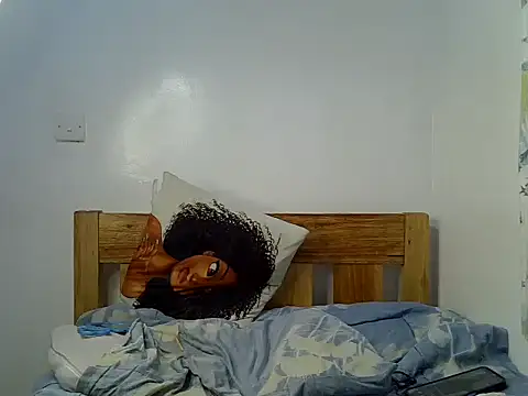 Holyshan's Live XXX Chat