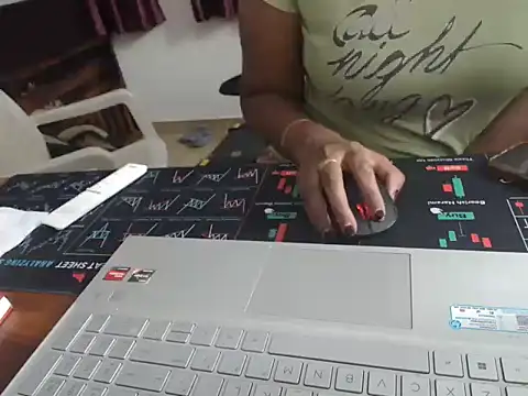 دردشة kannada_Hotlady الجنسية المباشرة