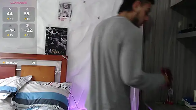 צ'אט XXX בשידור חי של Taylor_DiamondBoy