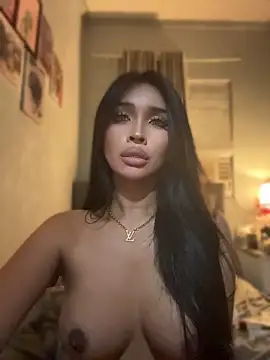 PrettyYoungHugeCockTS: вебкам-шоу