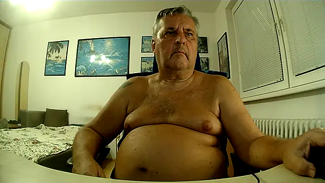 Robert_SK1's Live XXX Chat