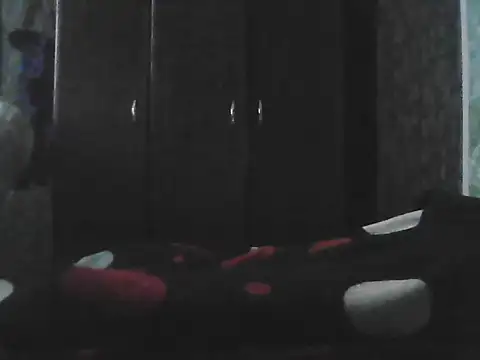 Cucuredred élő XXX-chatje