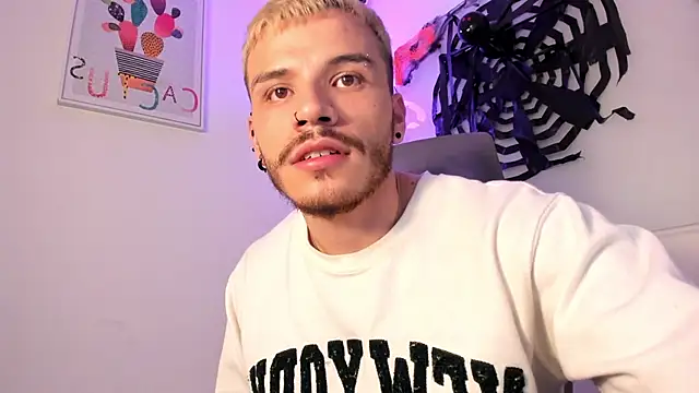 Chat XXX ao vivo de Lian_ferrer