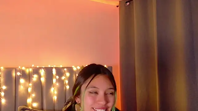 Sarah_Cute028: απευθείας συνομιλία ΧΧΧ