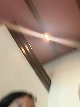 LeBimbo Adlı Modelin Canlı XXX Sohbeti