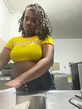 Angela_Mirellen Live XXX chat