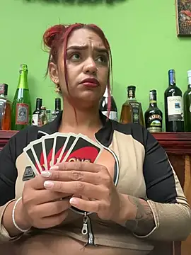 Chat +18 de Sara-77 ao vivo