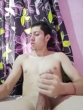 Carlitos7381 live XXX chat