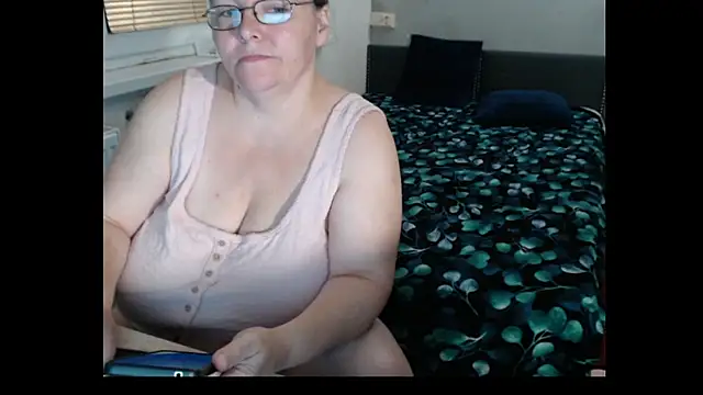Sweetboobs Live XXX-chat