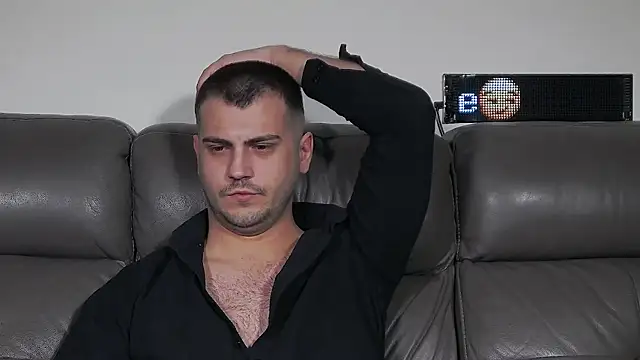 Chat XXX ao vivo de CrazyDom1