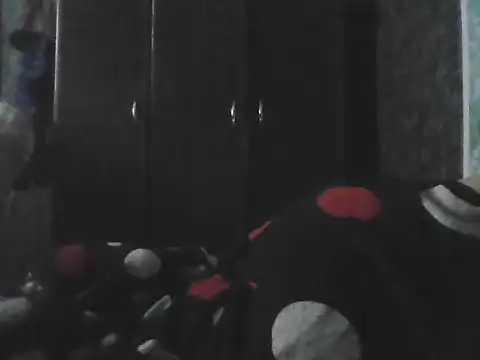 Cucuredred Chat XXX live