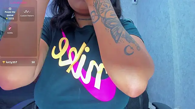Chat XXX ao vivo de Dantzel_