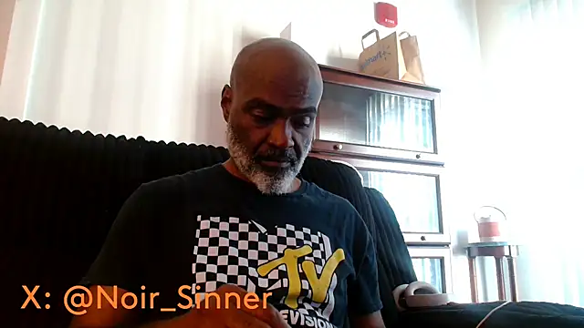 sinnernoir 即時 XXX 聊天