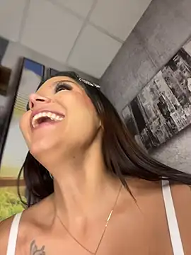 Živý XXX chat CherrySmirkXXX