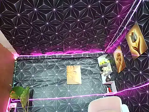 Chat +18 de Foxylecious24 ao vivo