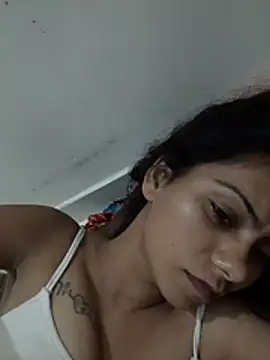 Lela106xxx 现场XXX聊天