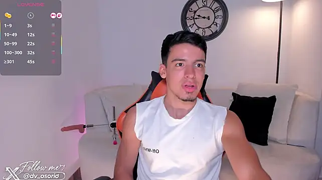 Chat +18 de david_osoriox ao vivo
