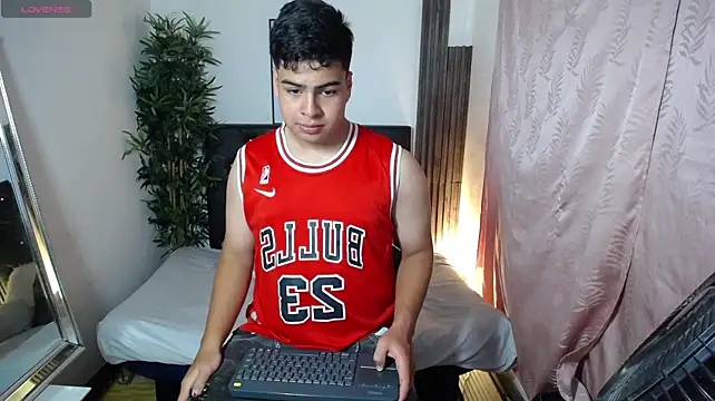 Онлайн чат XXX Patrick_Smith_