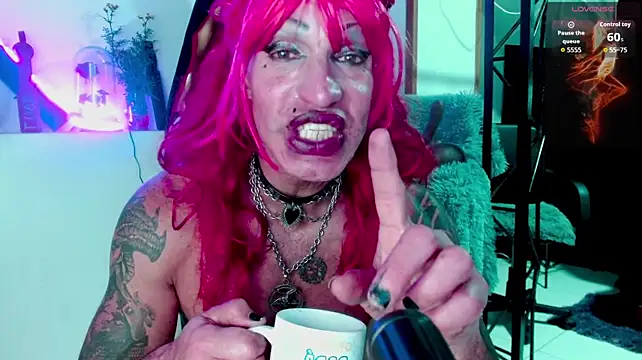 Chat +18 de LILITHMADAME ao vivo
