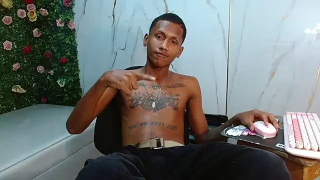 Chat +18 de ManSant ao vivo
