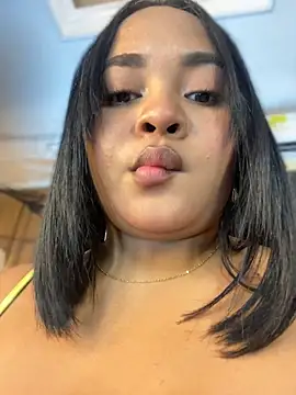 Chat XXX en directo de shelsi_miller