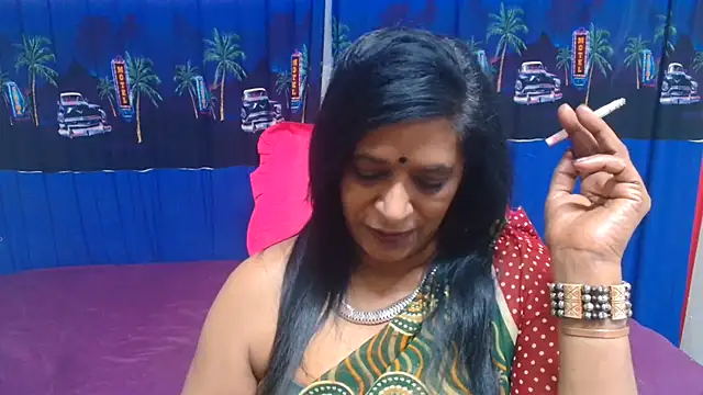 Chatroom XXX en direct de INDIANFUSION