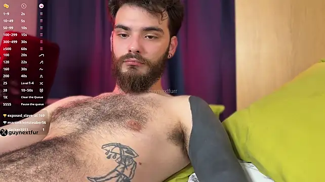Chat XXX en directo de guynextfurr
