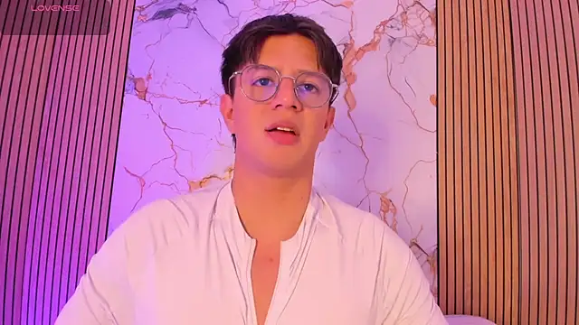 Chat XXX ao vivo de VickBennet