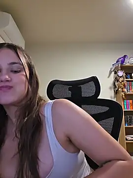 Chat +18 de MiaRides19 ao vivo