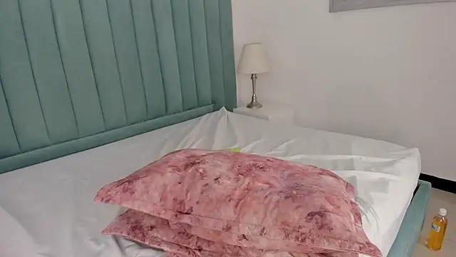 Chat XXX ao vivo de kimjonnes01