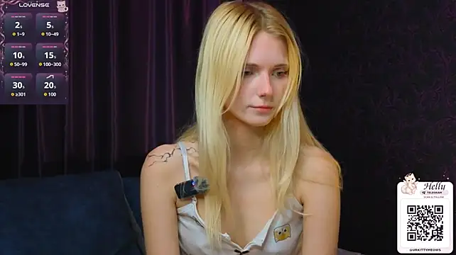helly_hoff Chat XXX live
