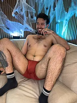 Adrian_SITHのライブXXXチャット