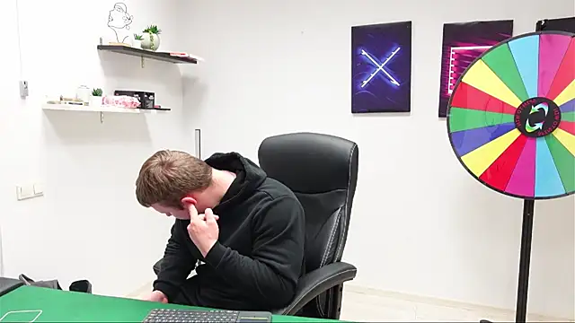 Richard_DullasのライブXXXチャット