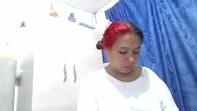 Charis_21 Chat XXX live
