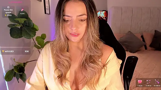 AmyWood's Live XXX Chat