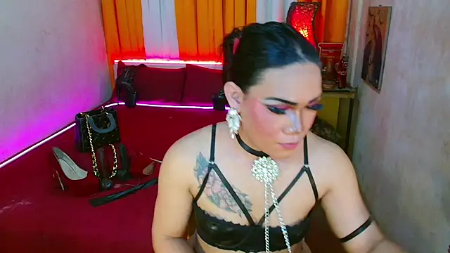 AsianLuna 现场XXX聊天