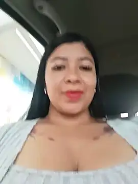 Pp-ari4na03's Live XXX Chat