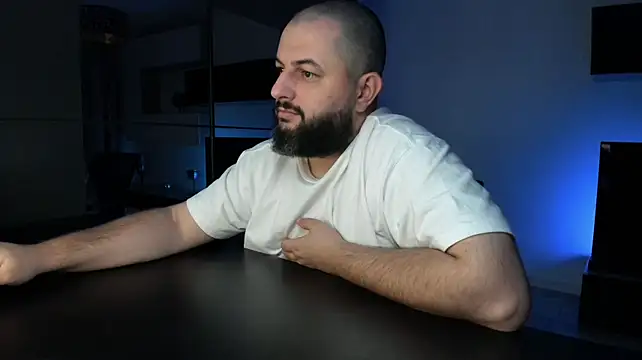 Chat +18 de DravenPeak ao vivo