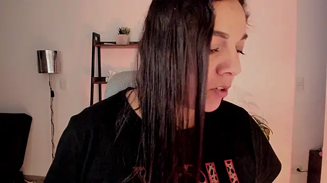 Chatroom XXX en direct de urcute_kitten