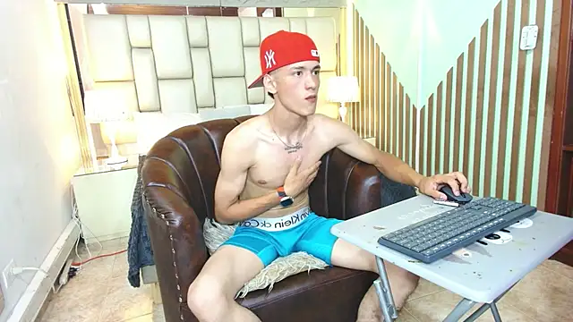Fox420k's Live XXX Chat
