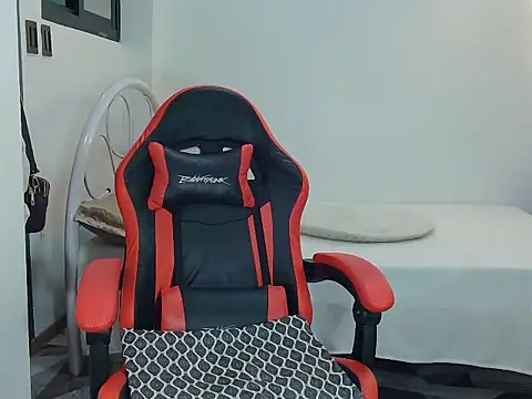 AngelaRose26's Live XXX Chat