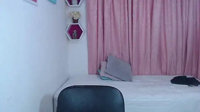 _bigrick_n Live XXX chat