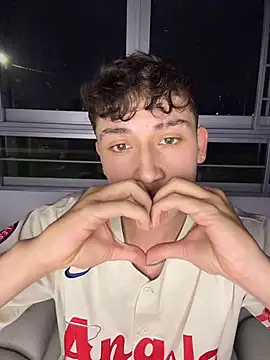 دردشة OLIVER_K الجنسية المباشرة