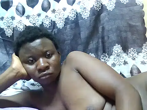 Chat XXX en directo de ToxicDoll01