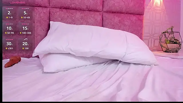 LilyRoxi 라이브 XXX 채팅