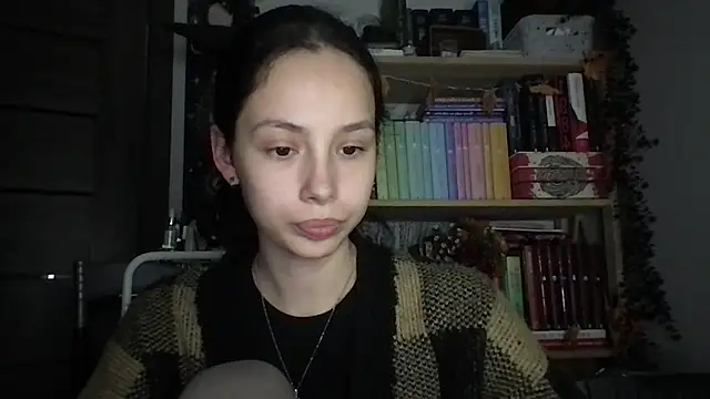 Yuna5343 XXX чат на живо