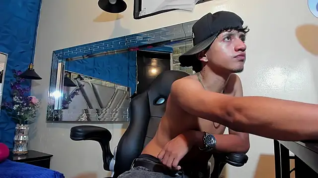 Mr_Dylan1 Live XXX Chat