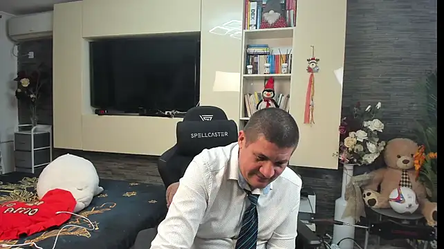 Czat XXX na żywo – SpartacusDaddy48